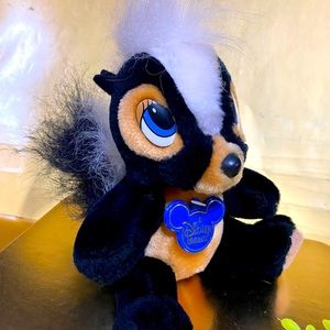 WALT DISNEY DISNEYLAND VTG ORIGINAL BAMBI FLOWER THE SKUNK COLLECTIBLE PLUSH 6”